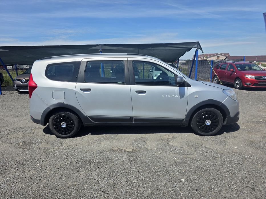 DACIA Lodgy 2018 — imagine 4