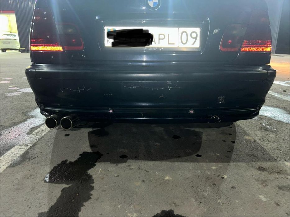 Продам бампер на БМВ е 46