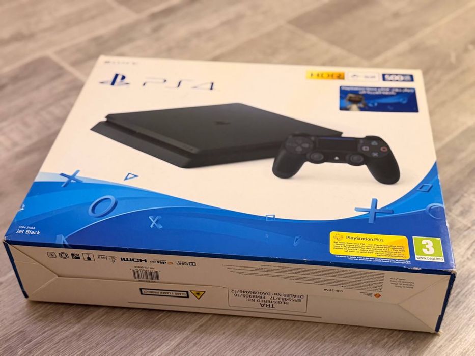 Продам Playstation 4 slim