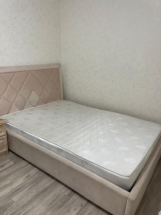Продается диван с креслами и кровать