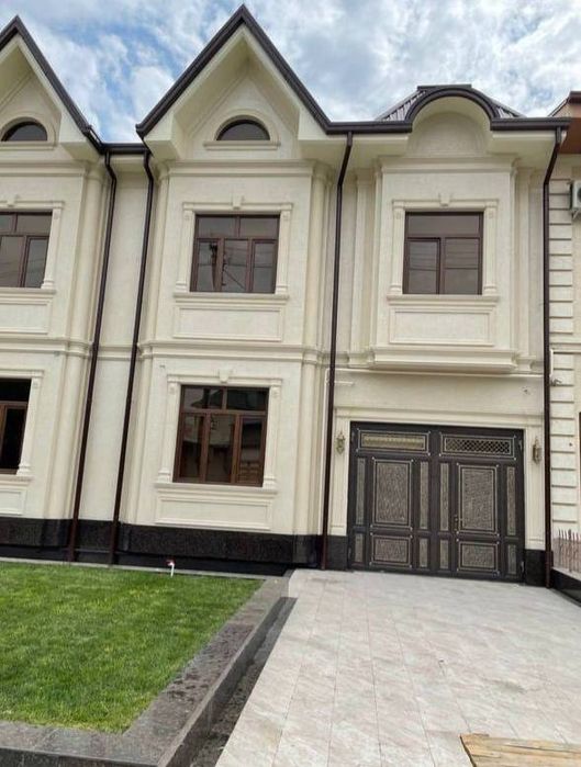 Слается Уютный дом на 2,7 соток , ор-р Саламатина ( н844 )