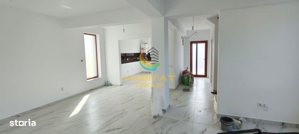 Casa 5 camere- P+1+M- Berceni