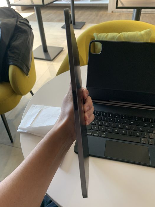 iPad Air 5 256GB + Pencil 2 + Magic Keyboard | ИДЕАЛ