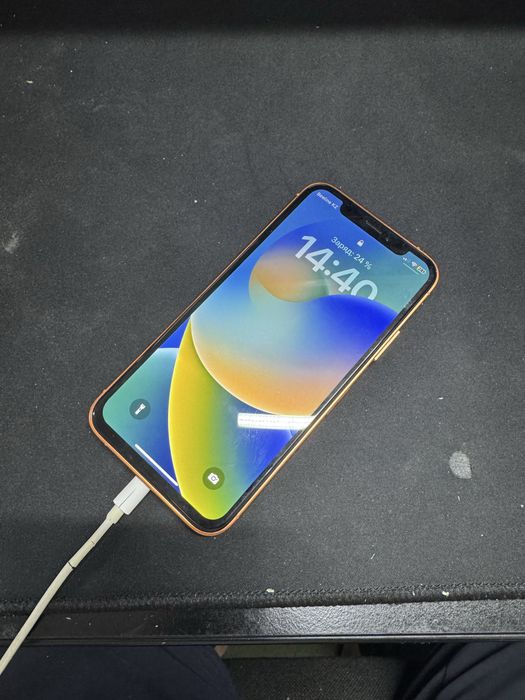 Iphone X в корпесе 17