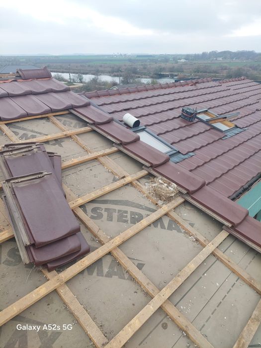 Reparatii Acoperisuri Urgente / Interventii Rapide / Garantie / Montaj Tiglă Metalică / Dulgherie / Terase