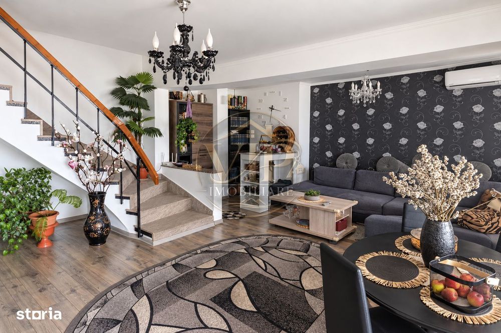 Apartament cu 5 camere, cu scara interioara,100 mp utili,decomandat,Ce