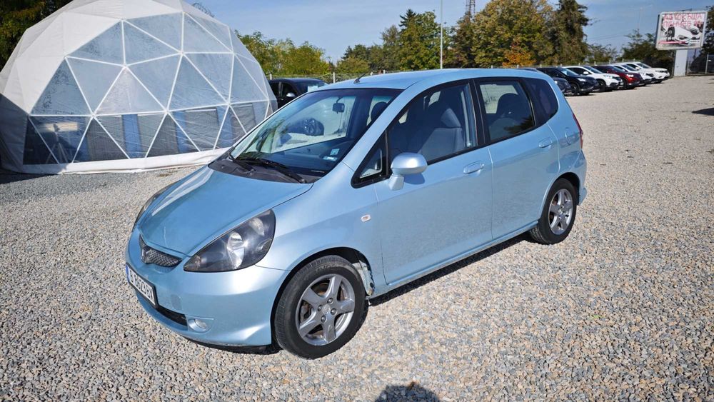 Honda Jazz 1.3i/ГАЗОВ Инжекцион/Обслужен