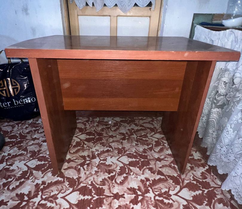 Кимга керак буса срочно