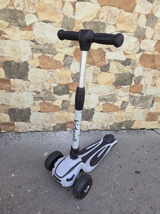 De vânzare trotineta pliabila