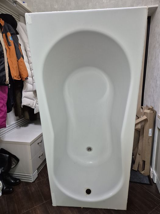 Подарю ванну акриловую