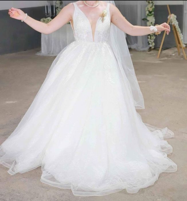 Булчинска рокля Л размер