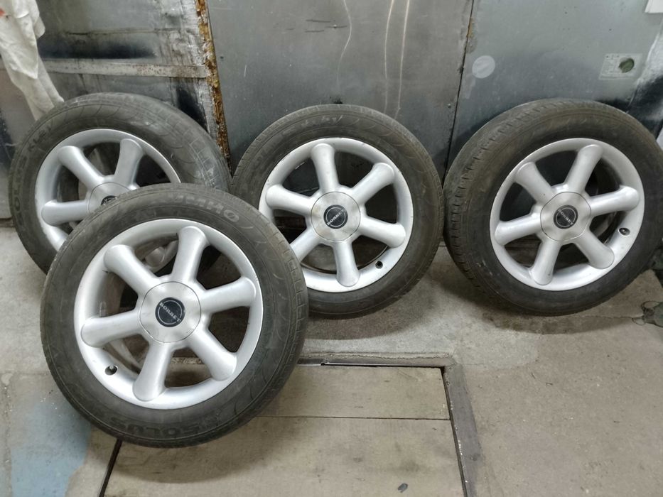 Продам комплект дисков R17/5×114.3