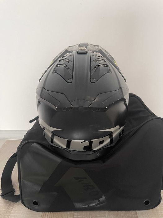 Кросова каска Airoh Aviator 3