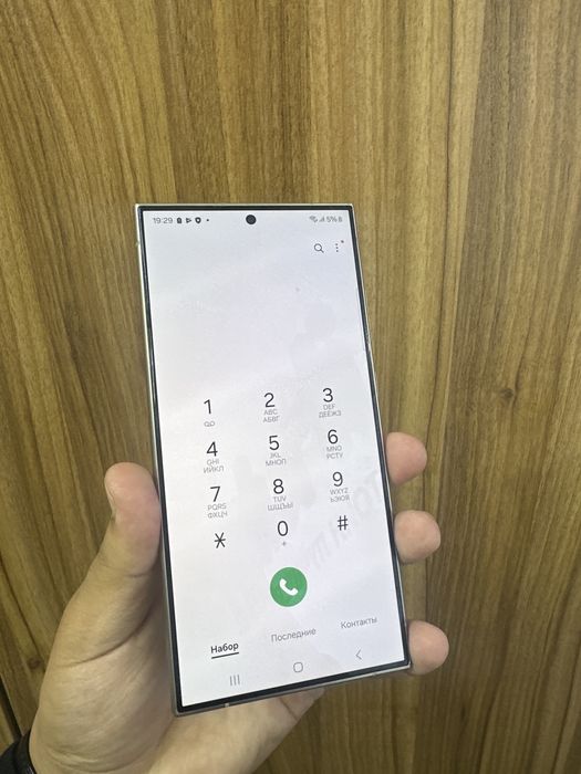 Samsung S24 Ultra natural 12/256gb