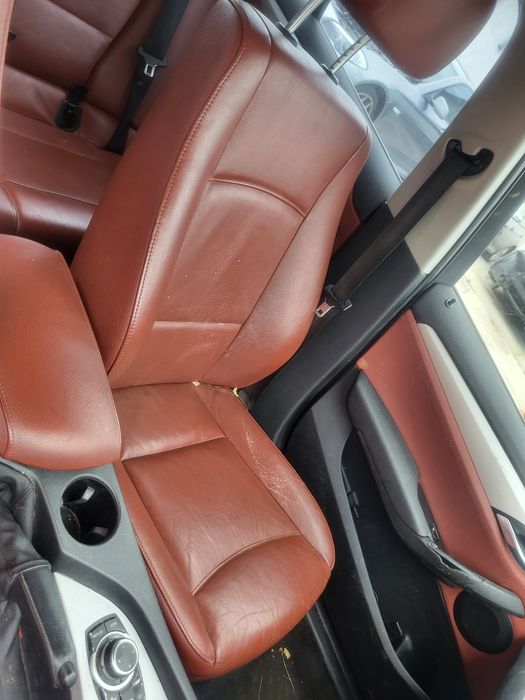 Interior piele coniac bmw x1 e84