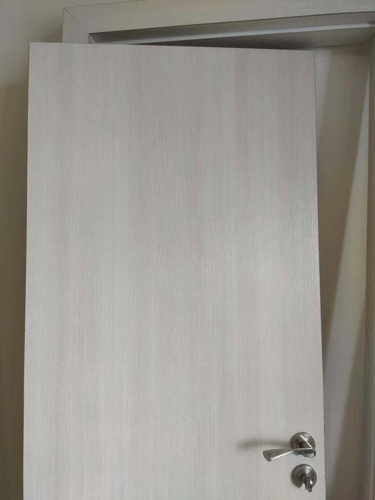 Интериорна врата