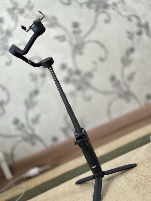 стабилизатор dJI Osmo mobile 6 Черный