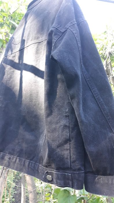 Black style, original.