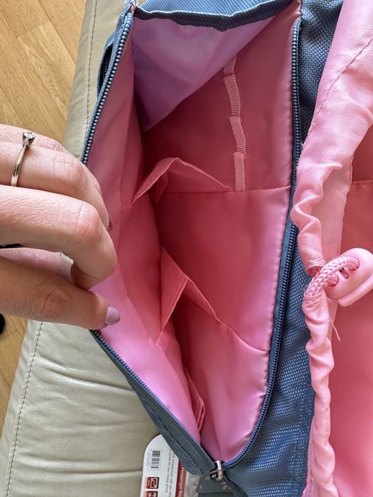 Розова чанта за лаптоп 15.6