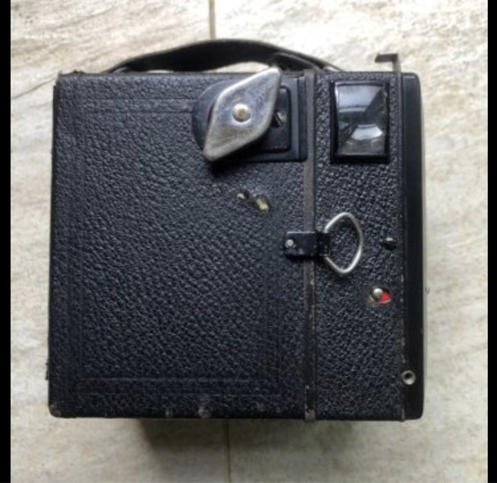 Фотоапарат Zeis Icin