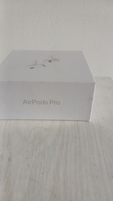 Срочно продам AirPods Pro 2 Apple