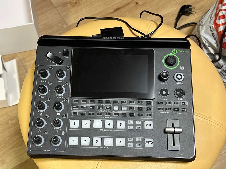 Switcher video RGBlink mini-edge – 4 HDMI, streaming profesional, nou