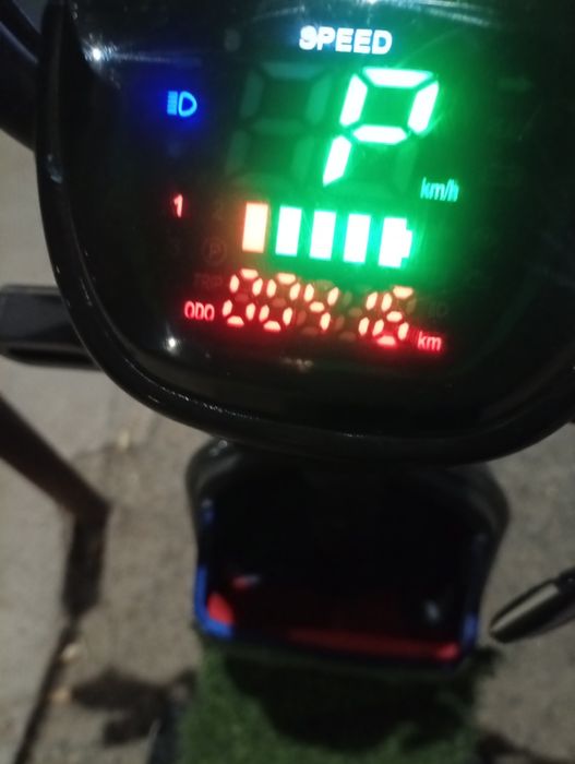 Скутор скутор BONVI