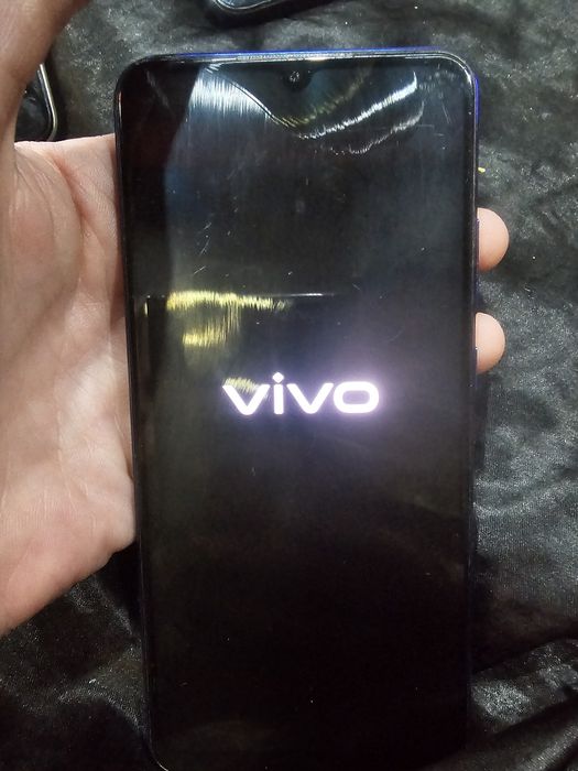 Vivo V17  128 гб