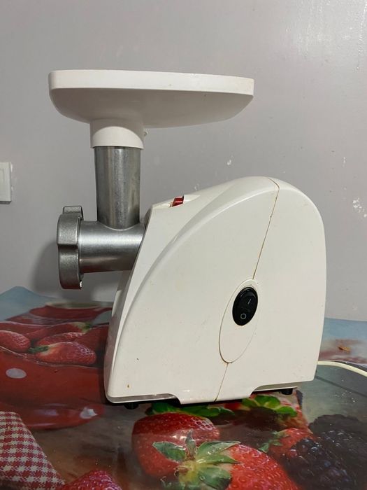 Продам мясорубку