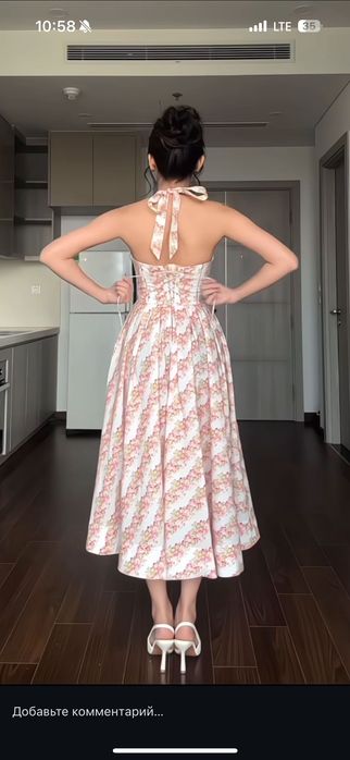 Продам платье  популярного бренда Lacemade