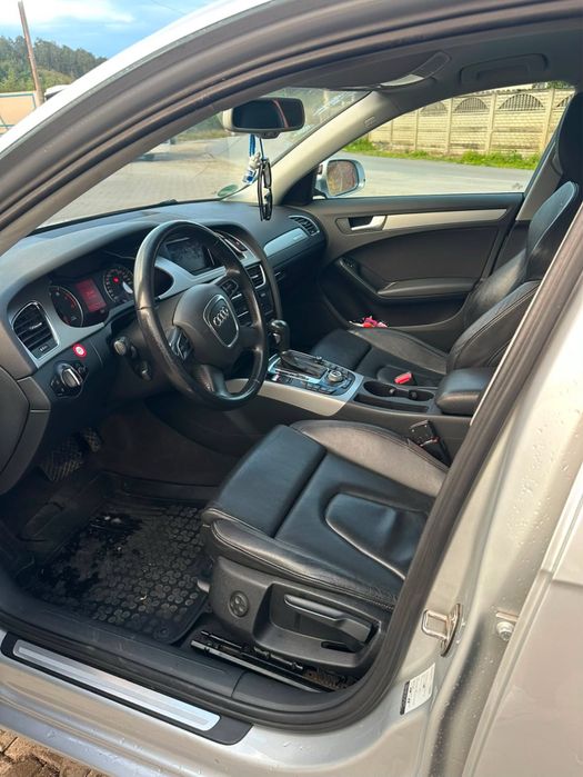 Audi a4 b8 2.0tfsi 2010 211cp  Quattro