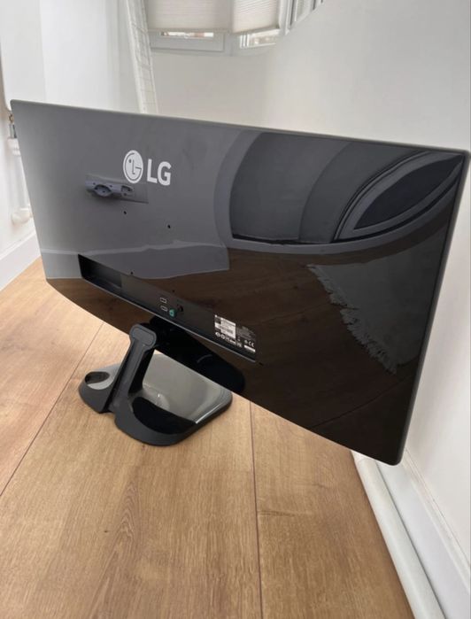 Monitor LG in stare perfecta