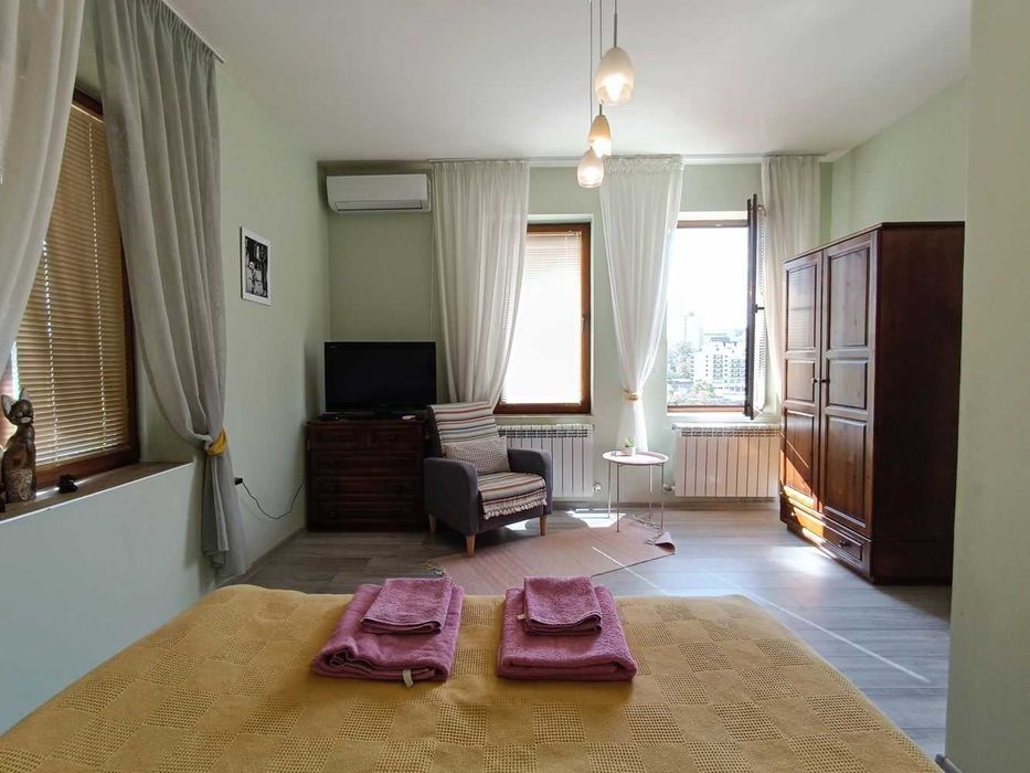 Луксозен етаж от къща в старата част на Велико Търново