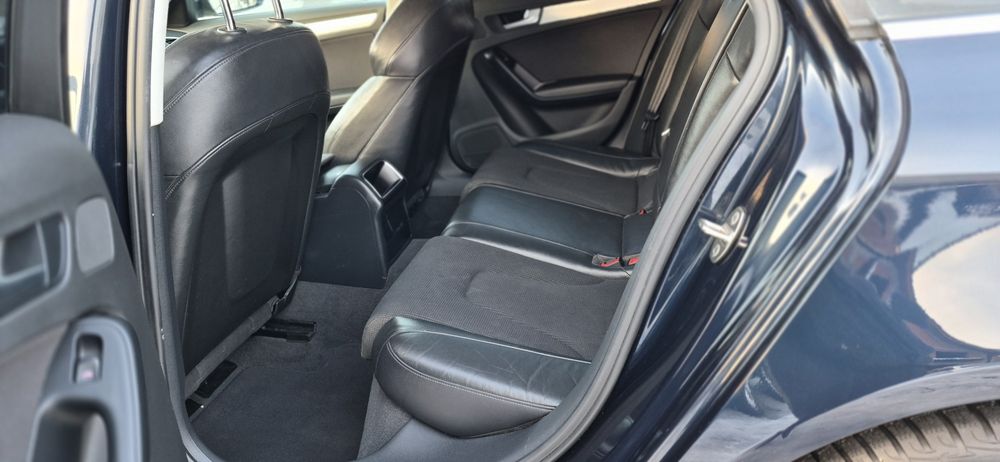 Audi a4 2.0 tdi 170 cp 3 x sline