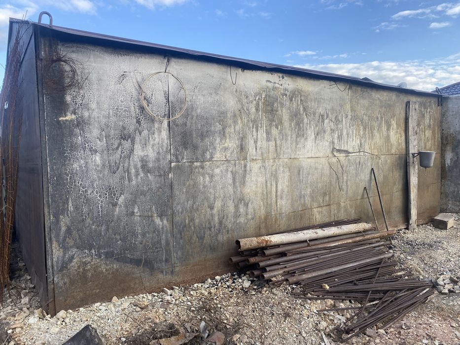 Гараж металлический