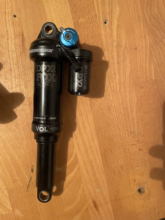 Shock fox dpx2, merge bine