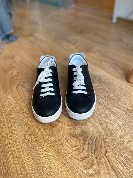 Оригинални Дамски  кецове от естествена кожа  LOVE MOSCHINO номер 38