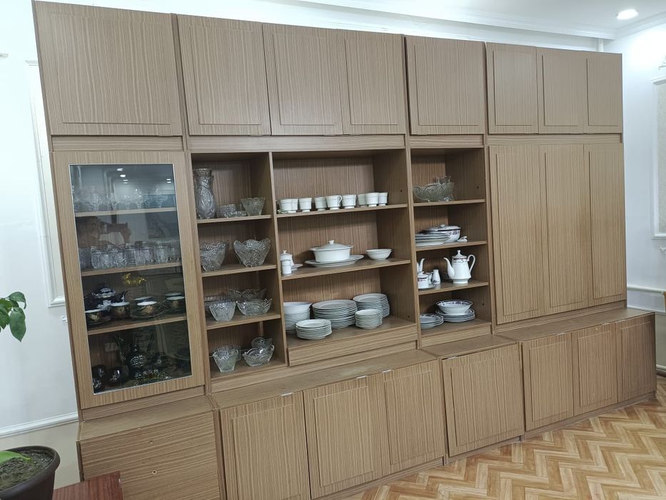 Стенка б/у производство: Германия