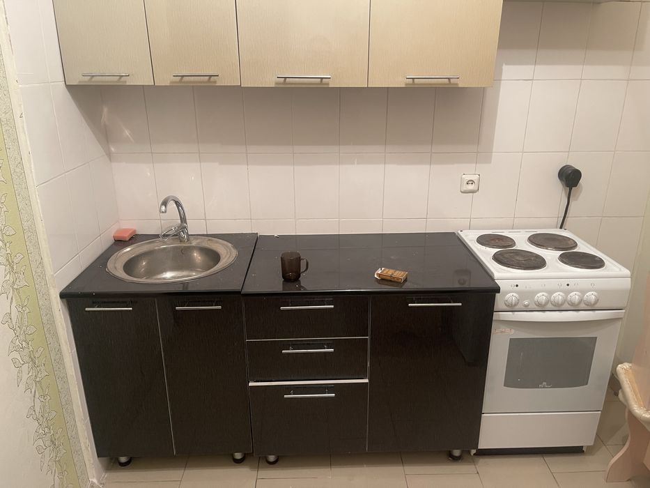 Продается кухонный гарнитор