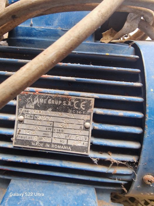 Vând echilibrator de greutate și motoare electrice