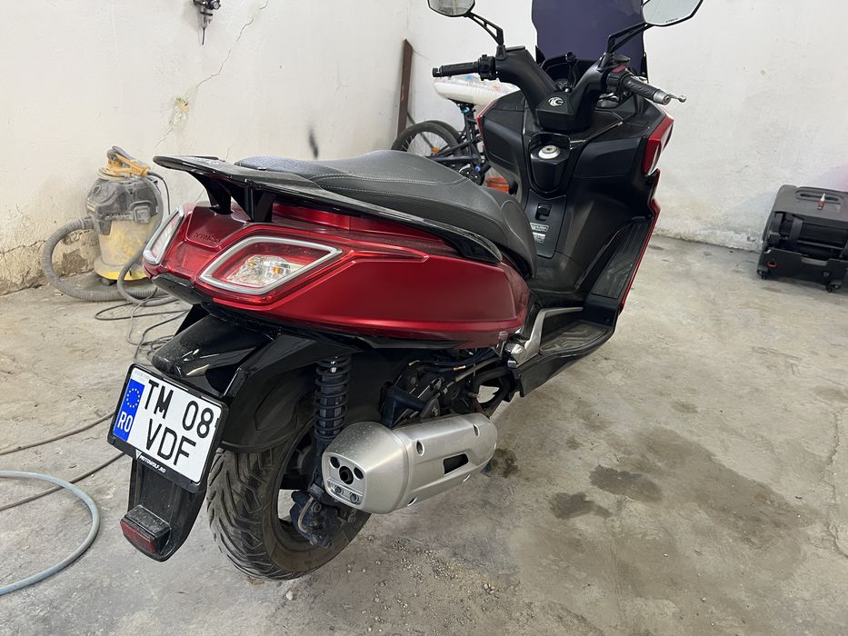 Vand scuter KYMCO DOWTOWN 125