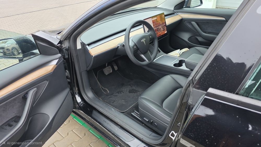 Tesla Model 3 2021 LR/Autopilot îmbunătățit/boost de accelerație/pachet vreme rece