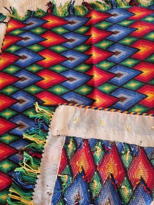 НОВИ ковьори и карета