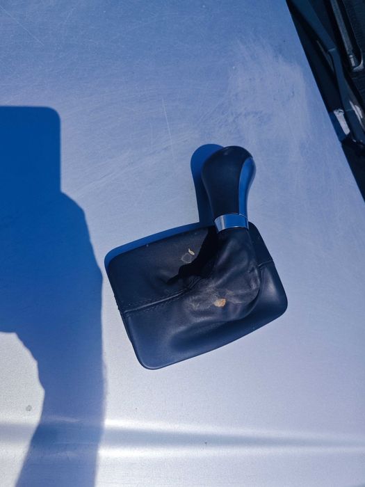 Топка скоростен лост с маншон доста запазена Mercedes W204 W212 AMG