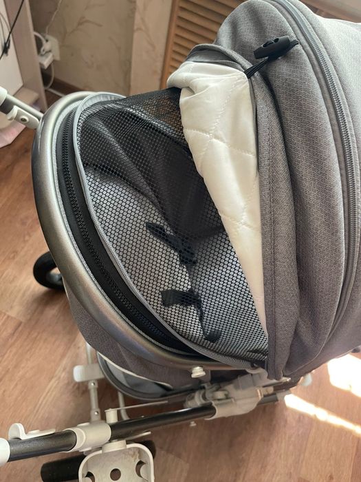 Коляска в отличном состоянии