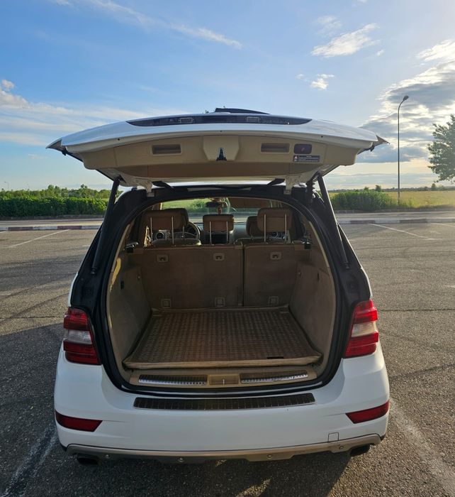 Mercedes ML 350 Bluetec 4 Matic