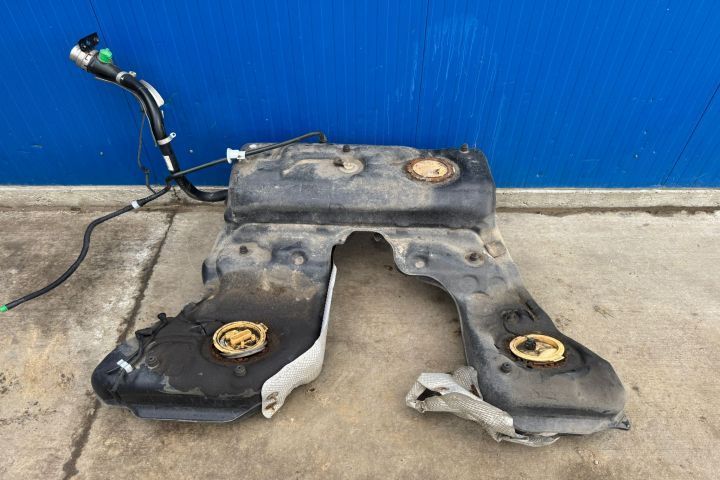 Rezervor combustibil cu pompe 4.2tdi 4h0201021ak Audi A8 D4/4H [2010