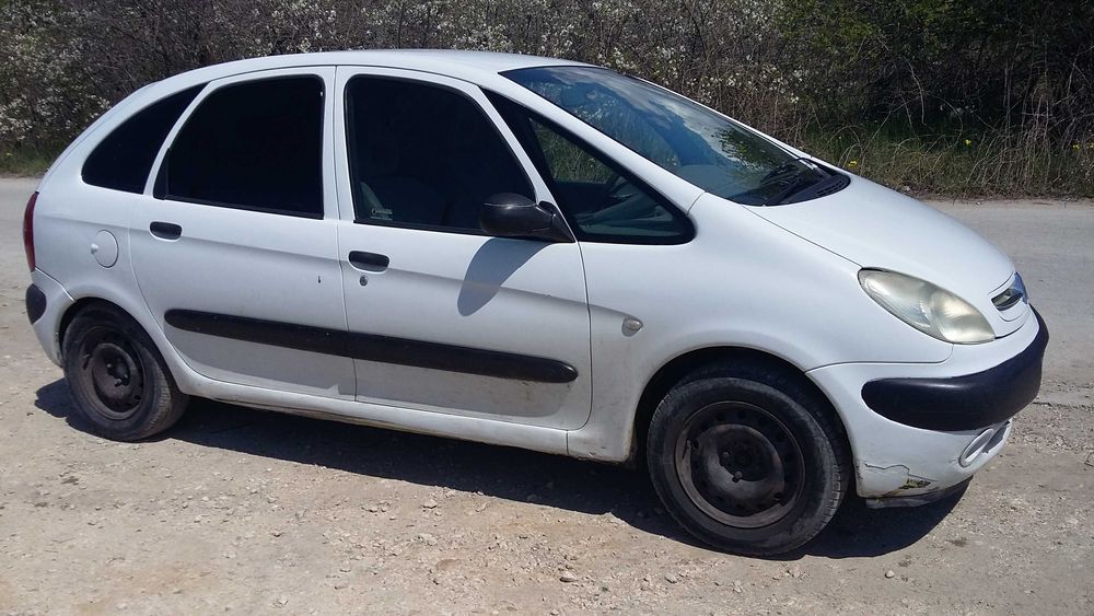 Продавам Citroen Xsara Picaso Ситроен Ксара Пикасо 2.0 HDI на -части