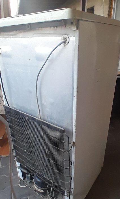 Продам холодильник