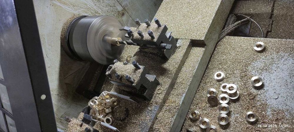 Токарь , ЧПУ токарлик хизмати Металобработка, металга ишлов бериш